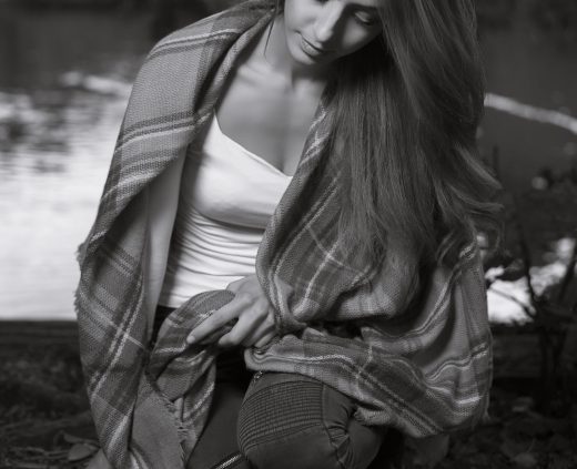 B&W